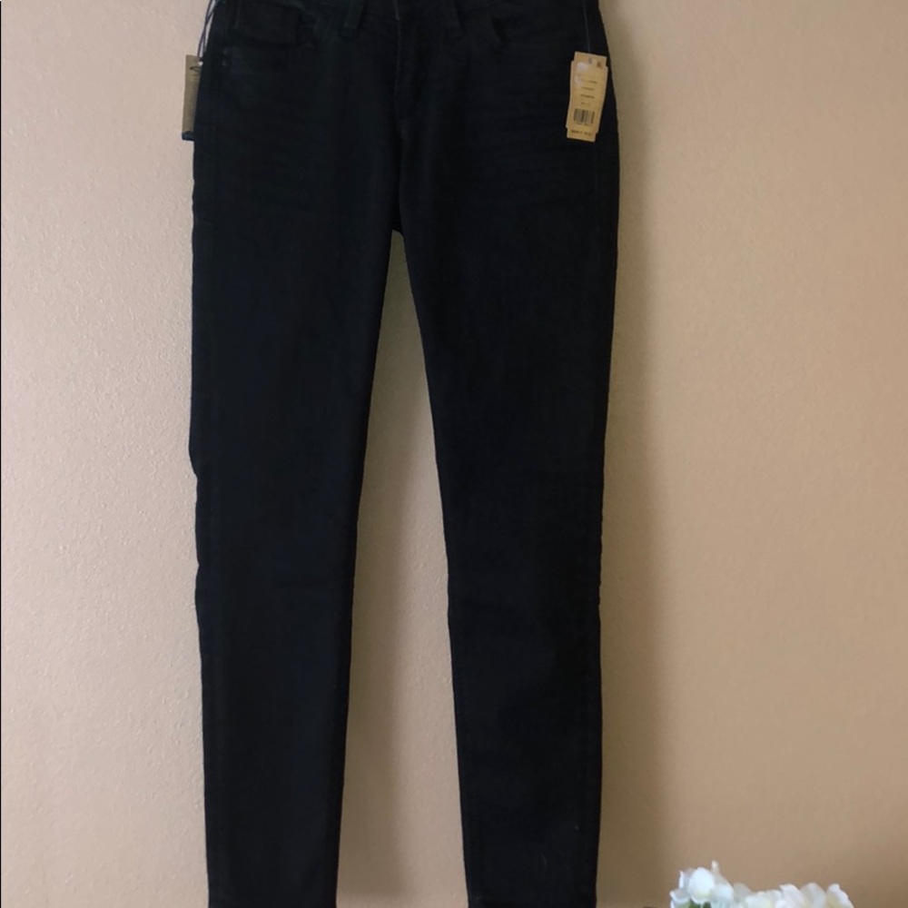 Silver Jean Co size  W24 L27 solid black, NWT